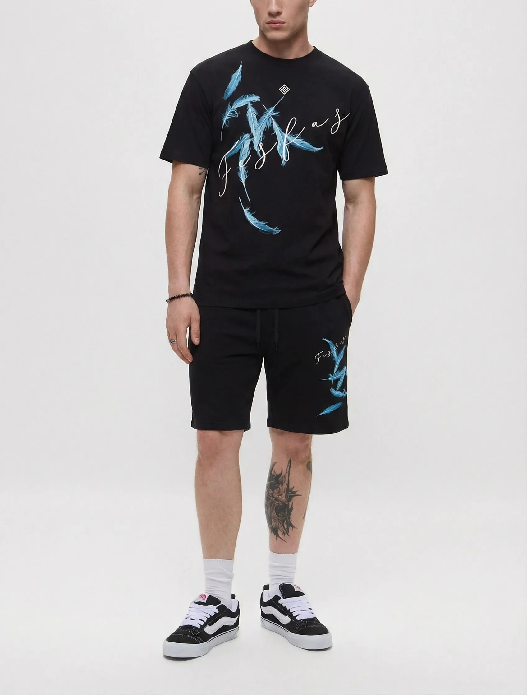 FesFas feathers-print | Bộ T-Shirt | Nam | Màu Đen